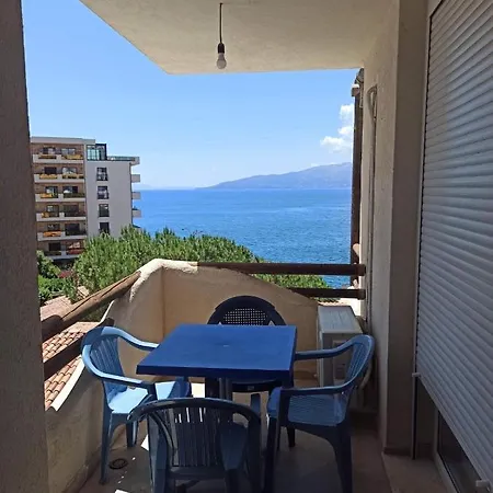 Piko Studio Bougainville * Sarande